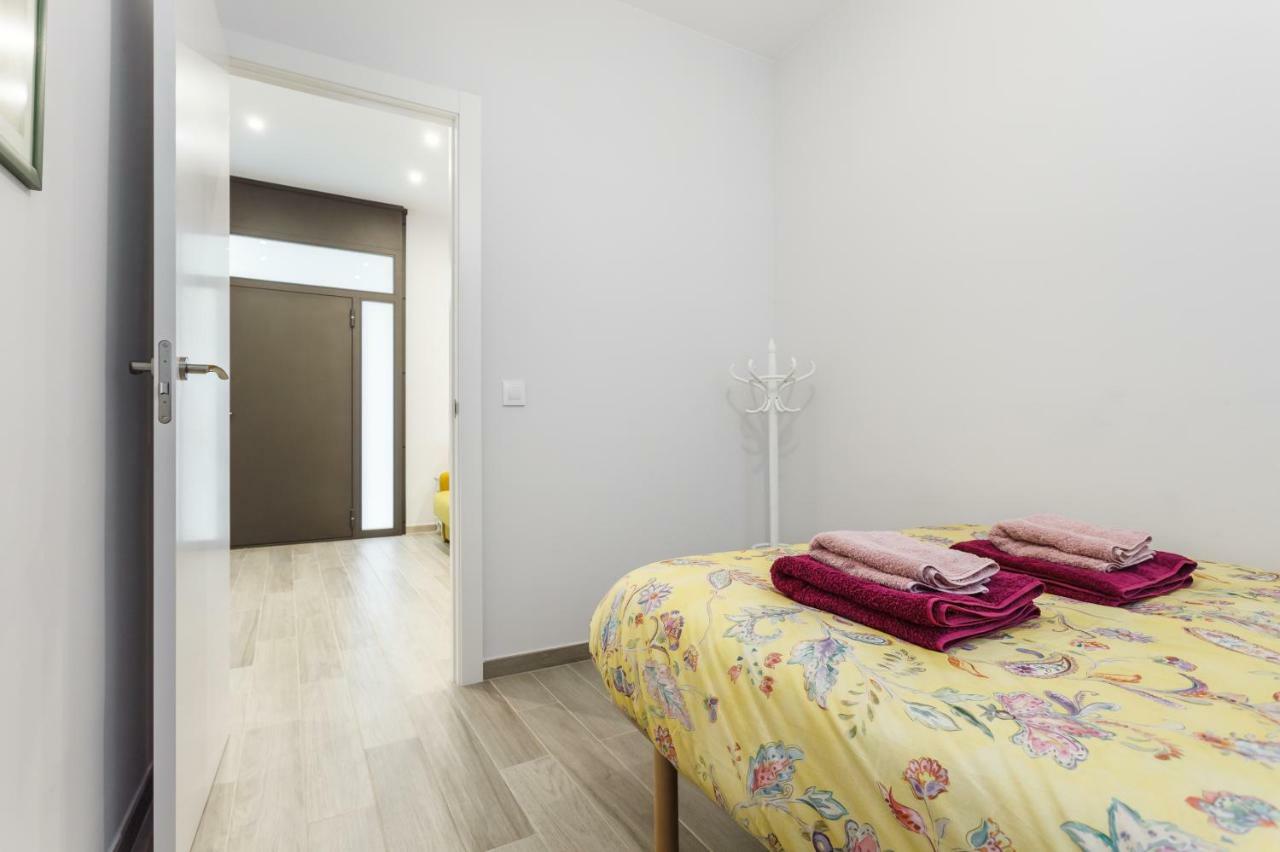 Beautiful Apartment 20 Minutes From City Center L’Hospitalet de Llobregat Exterior foto