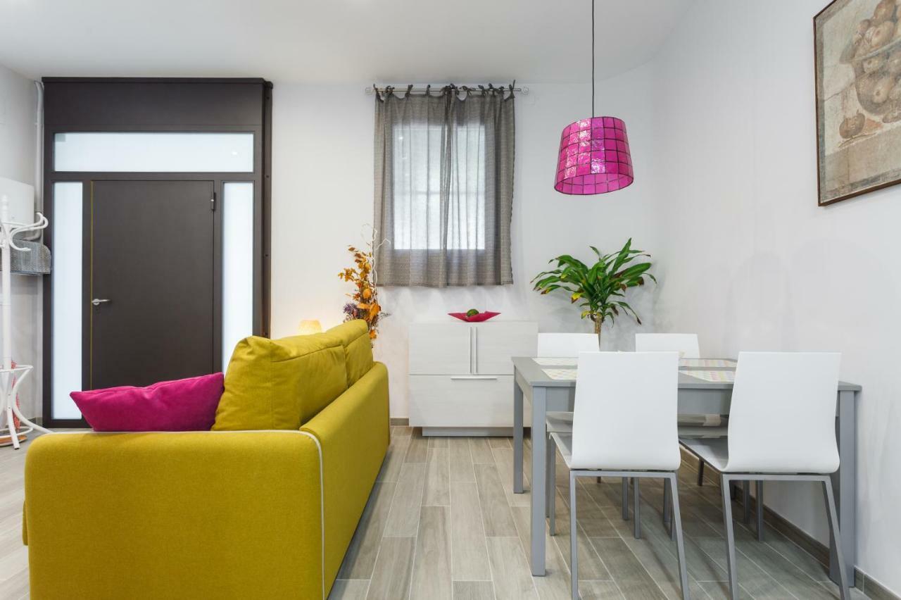 Beautiful Apartment 20 Minutes From City Center L’Hospitalet de Llobregat Exterior foto