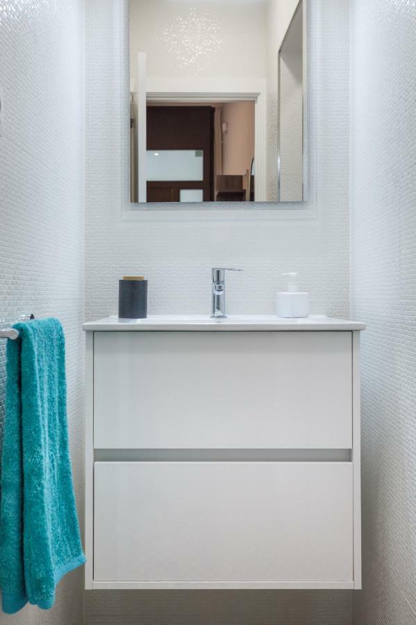 Beautiful Apartment 20 Minutes From City Center L’Hospitalet de Llobregat Exterior foto